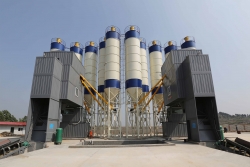 集装箱式678体育